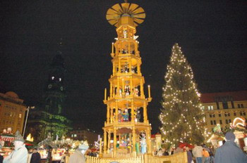 noel2 - Tưng bừng Hội chợ Noel