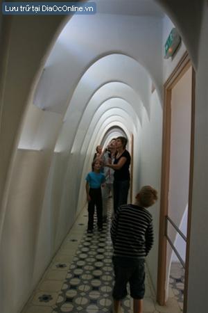 antoni5 - Muôn trạng kiến trúc của Antoni Gaudí