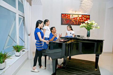 quyen linh 07 - Biệt thự triệu đô của Quyền Linh