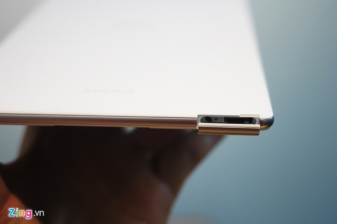 dien thoai Xperia Z3 Tablet Compact 10