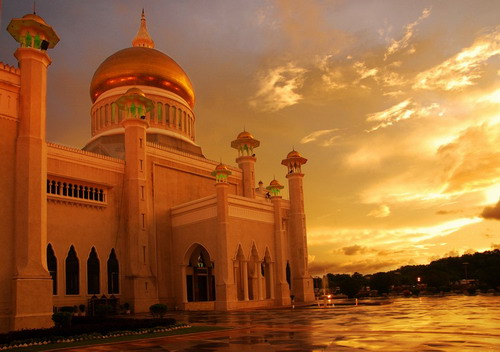 omaralisaifuddin2 - Đền thờ Omar Ali Saifuddin lung linh nét huyền thoại Brunei