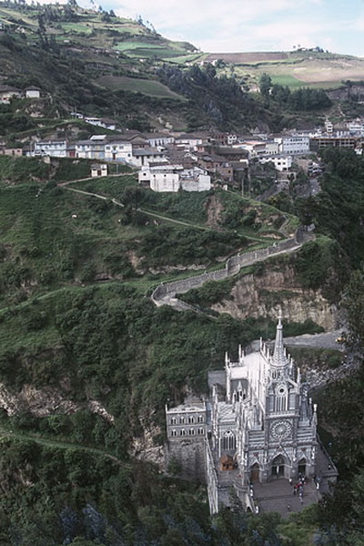 laslajas6 - Las Lajas – Nhà thờ đẹp và bí ẩn nhất thế giới