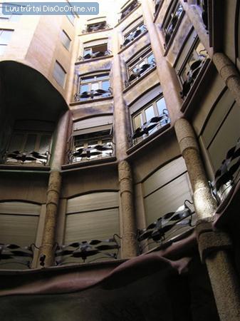 antoni10 - Muôn trạng kiến trúc của Antoni Gaudí