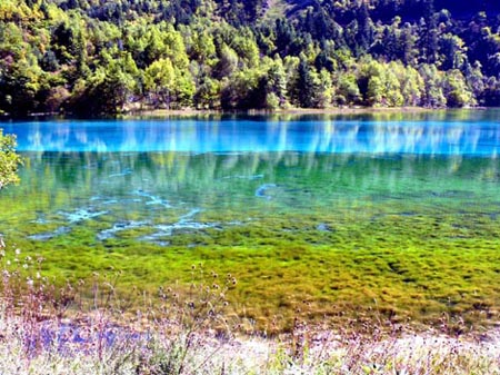 honuoc14 - 7 hồ nước với sắc màu tự nhiên độc đáo nhất trên thế giới