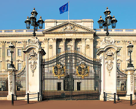 Khám phá cung điện Buckingham