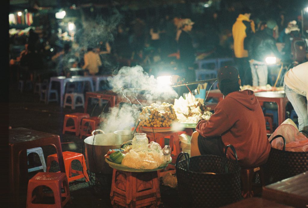 Chợ đêm Đà Lạt - Điểm đến Đà Lạt được nhiều du khách tham quan