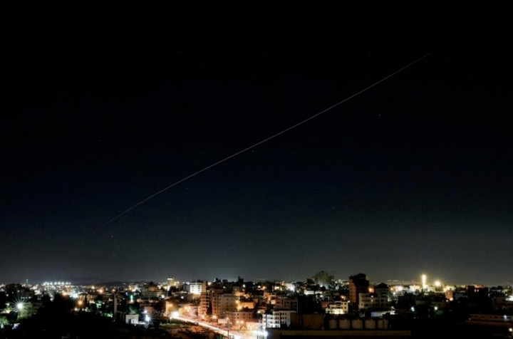 Israel dọa tấn công toàn lực chống Iran nếu bị khiêu khích