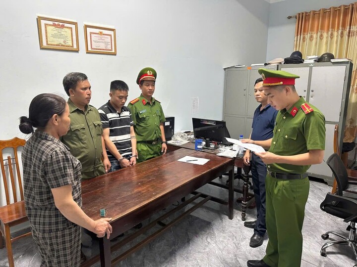 Khởi tố nhóm thanh niên dùng dao, gậy baton giải quyết mâu thuẫn ở Quảng Trị
