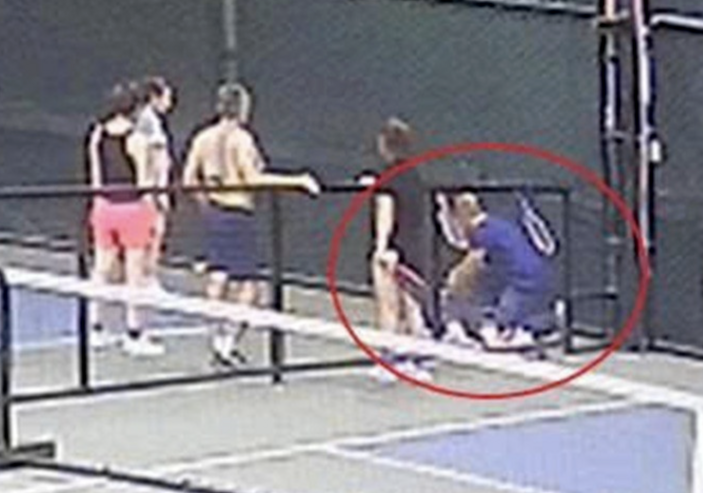 Người đàn ông 51 tuổi bất ngờ ngã xuống sân, tử vong khi đang chơi pickleball